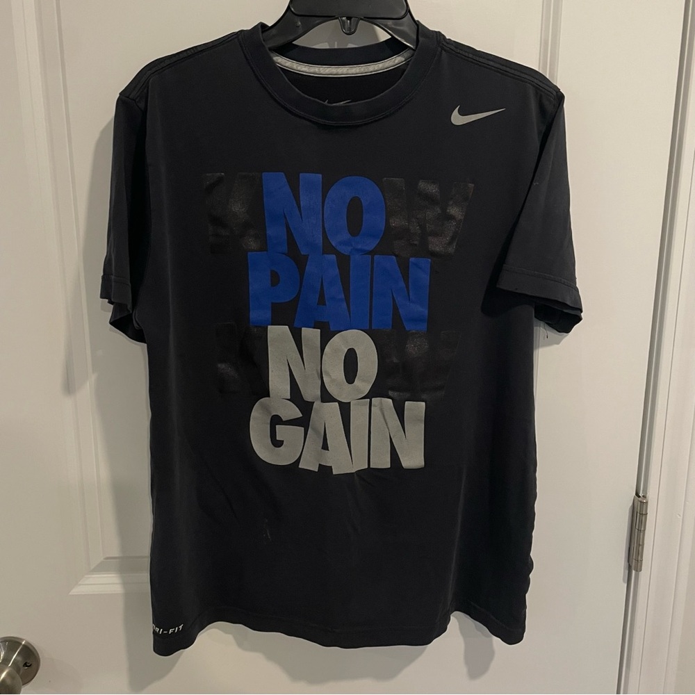 Nike Dri-Fit black blue “Know Pain Know Gain” active t-shirt Men Medium